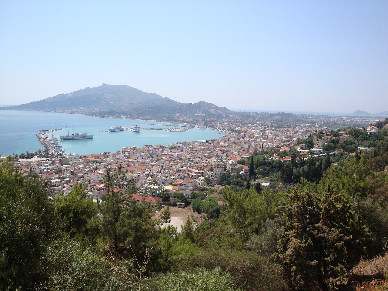 Η Χώρα Ζακύνθου με τη βενετσιάνικη πλατεία και την πανοραμική θέα από το Μπόχαλη, Ζάκυνθος